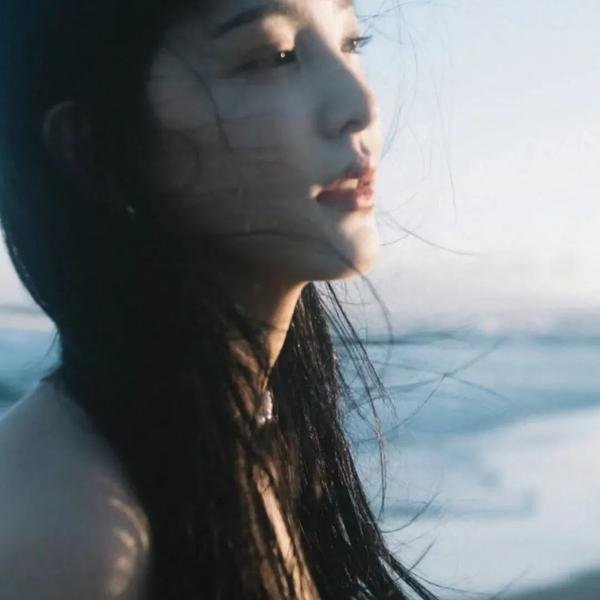 苏亚梦游仙境
